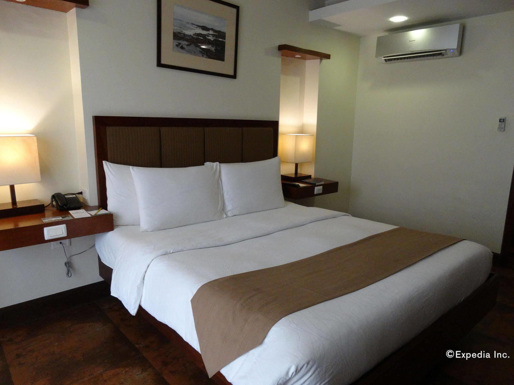 Four Points By Sheraton Palawan Puerto Princesa Eksteriør bilde